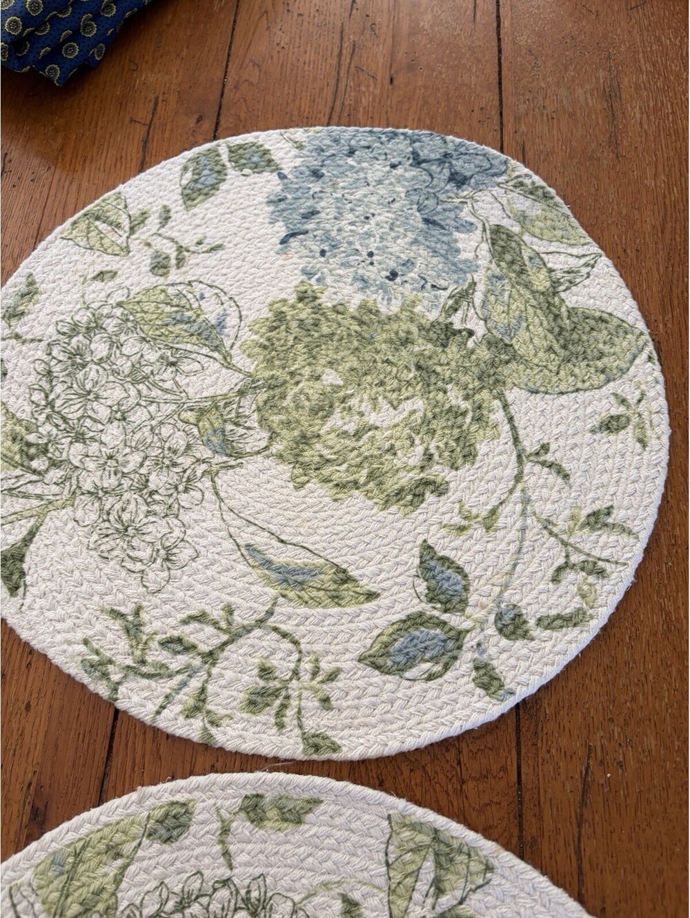 Martha Stewart Placemat Hydrangea Flower Pattern Woven Cotton Set Of 4  Lt Blue